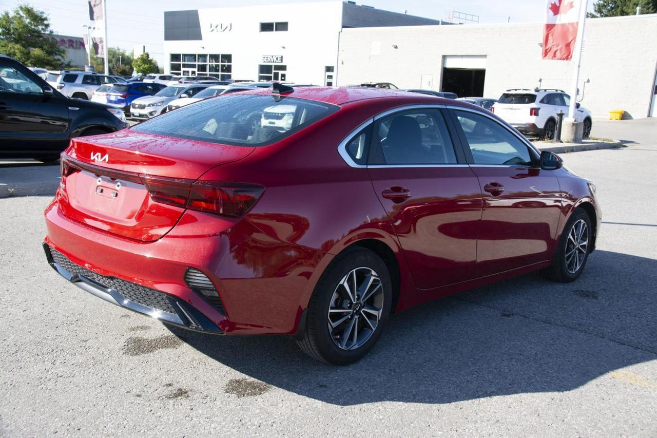 2023 Kia Forte EX Photo
