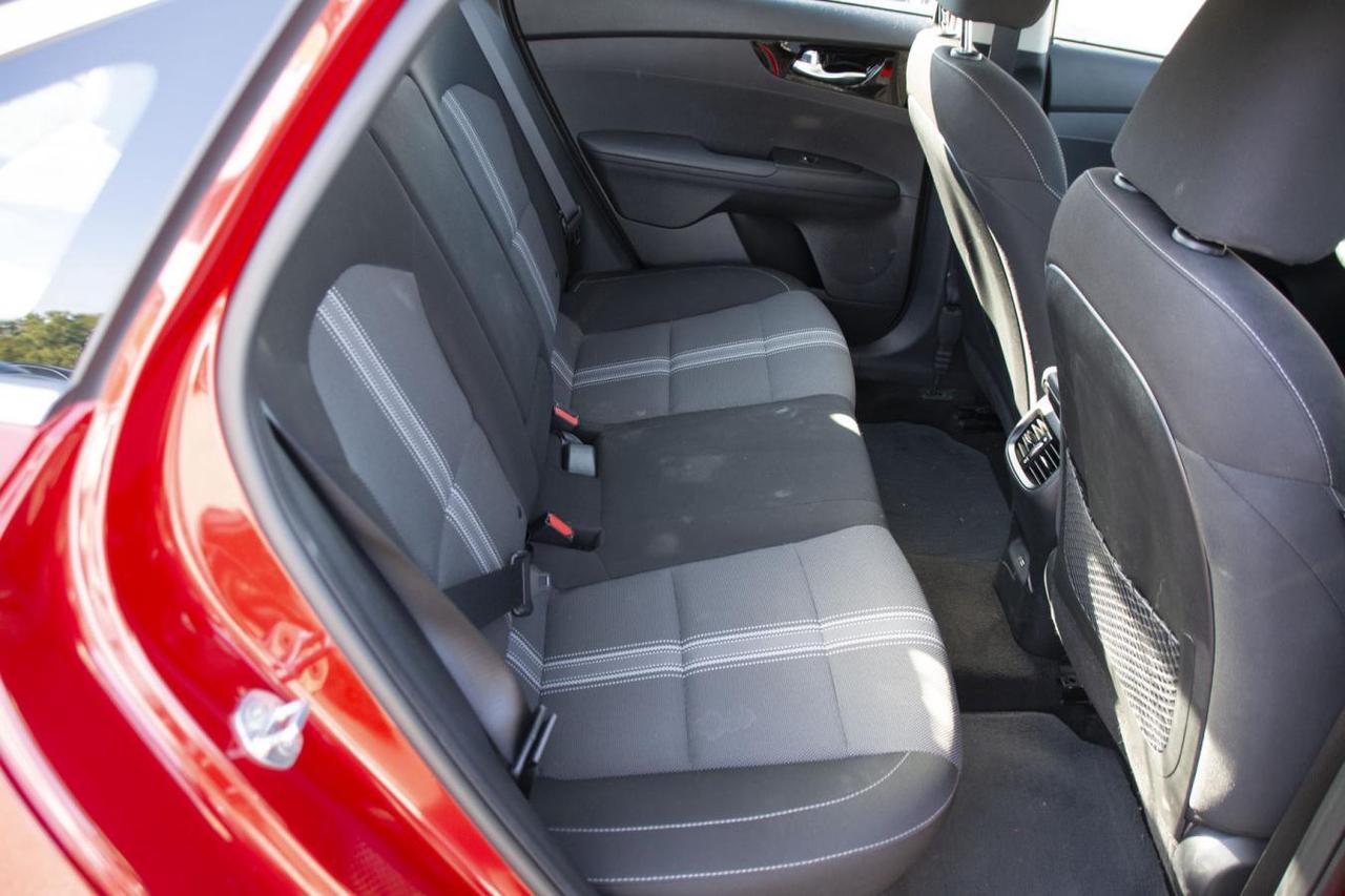 2023 Kia Forte EX Photo