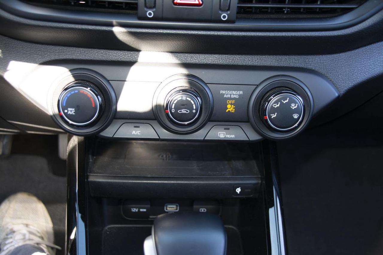 2023 Kia Forte EX Photo