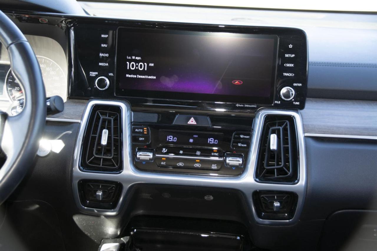 2023 Kia Sorento SORENTO EX Photo