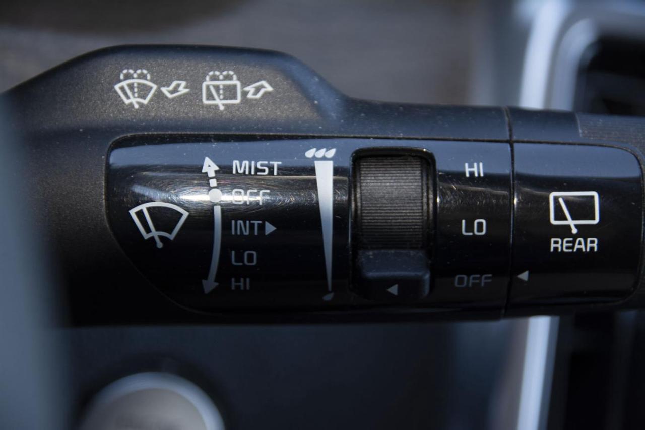 2023 Kia Sorento X-Line EX Photo