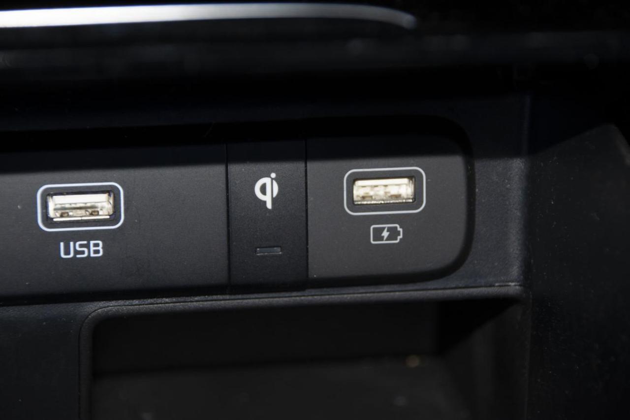 2023 Kia Sorento X-Line EX Photo