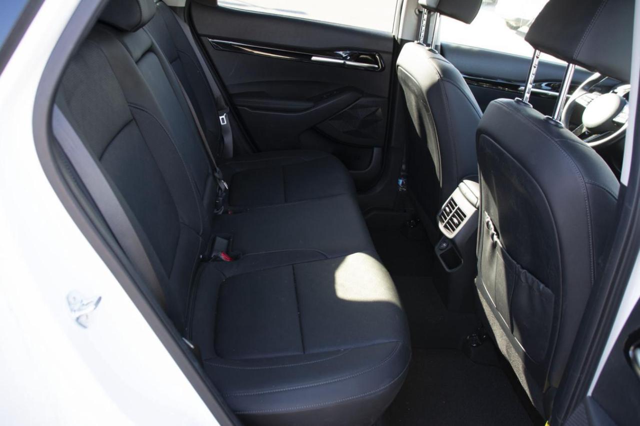 2023 Kia Seltos EX Photo