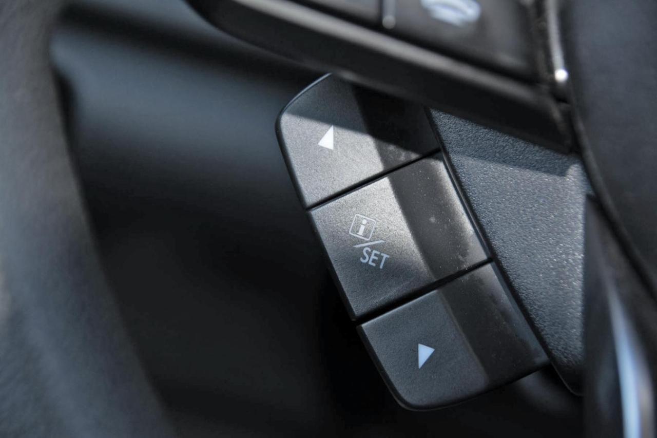 2024 Subaru Forester FORESTER Photo