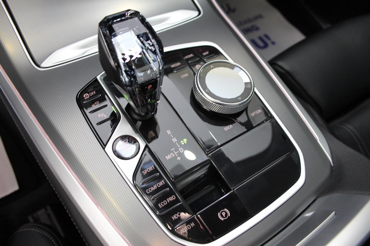 2022 BMW X5 xDrive40i M SPORT PKG ADVANCED DRIVING PKG TOW PKG Photo