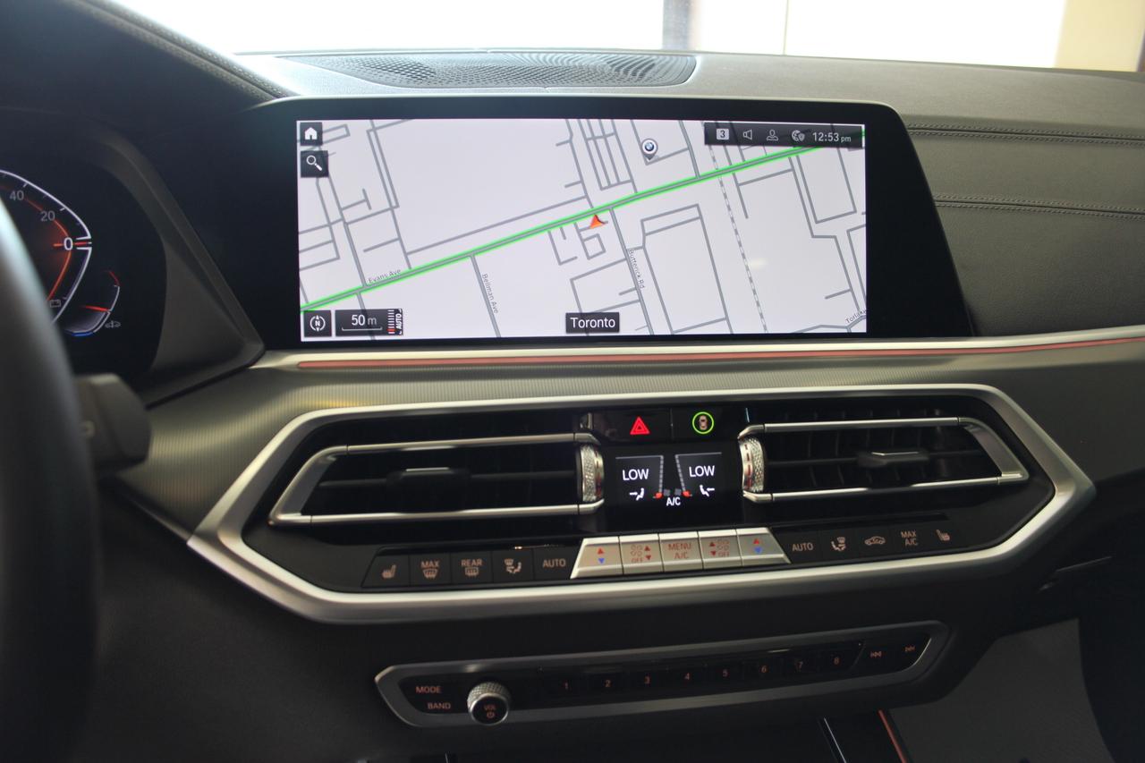 2022 BMW X5 xDrive40i M SPORT PKG ADVANCED DRIVING PKG TOW PKG Photo