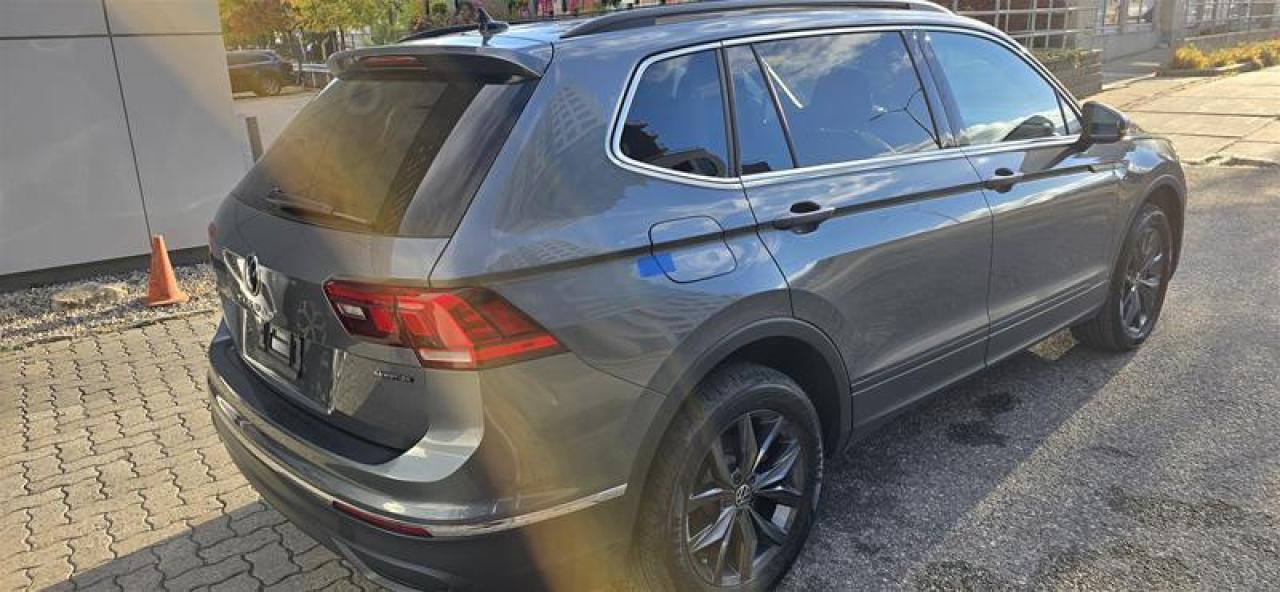 2023 Volkswagen Tiguan Comfortline 2.0T 8sp at w/Tip 4M Photo
