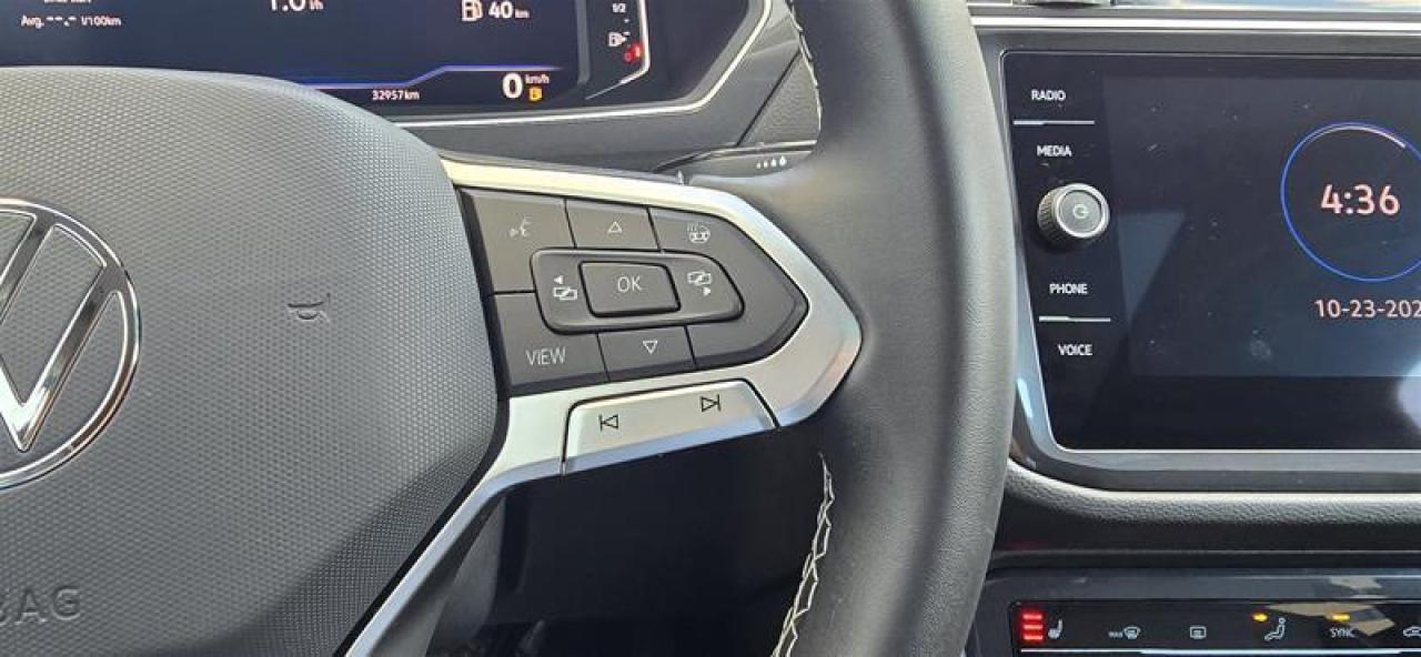 2023 Volkswagen Tiguan Comfortline 2.0T 8sp at w/Tip 4M Photo