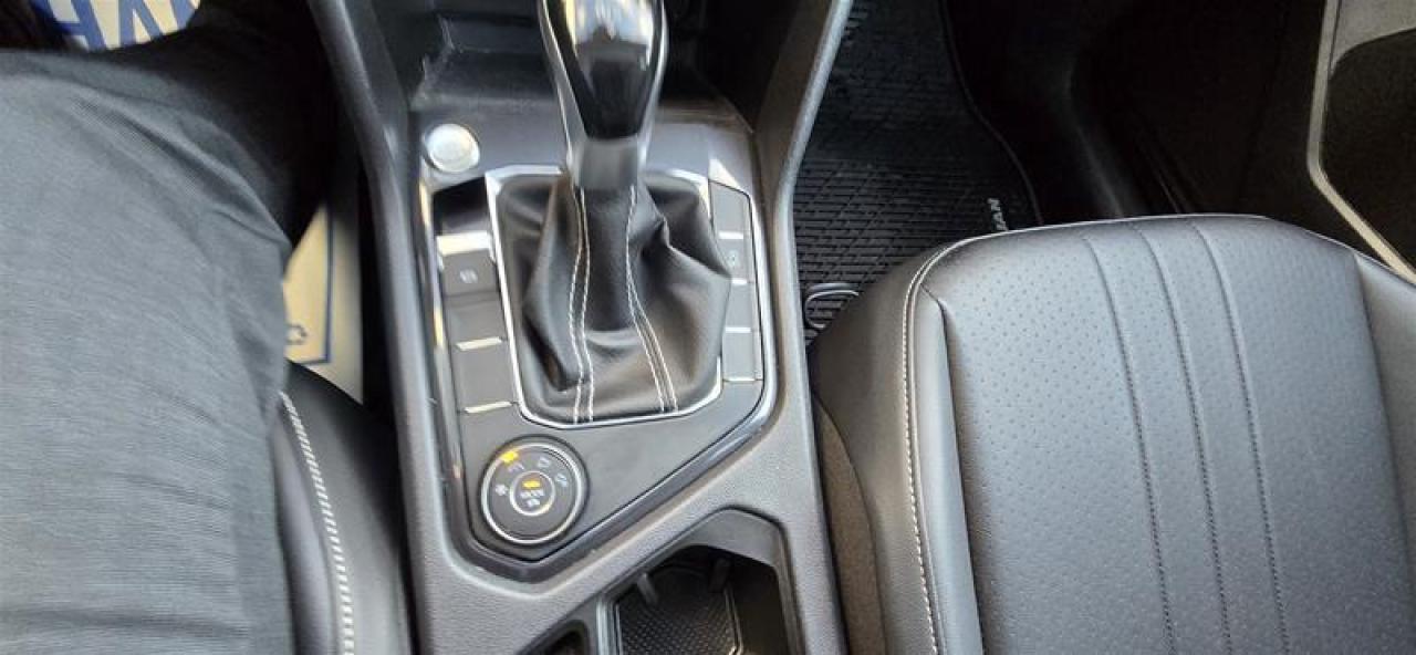 2023 Volkswagen Tiguan Comfortline 2.0T 8sp at w/Tip 4M Photo