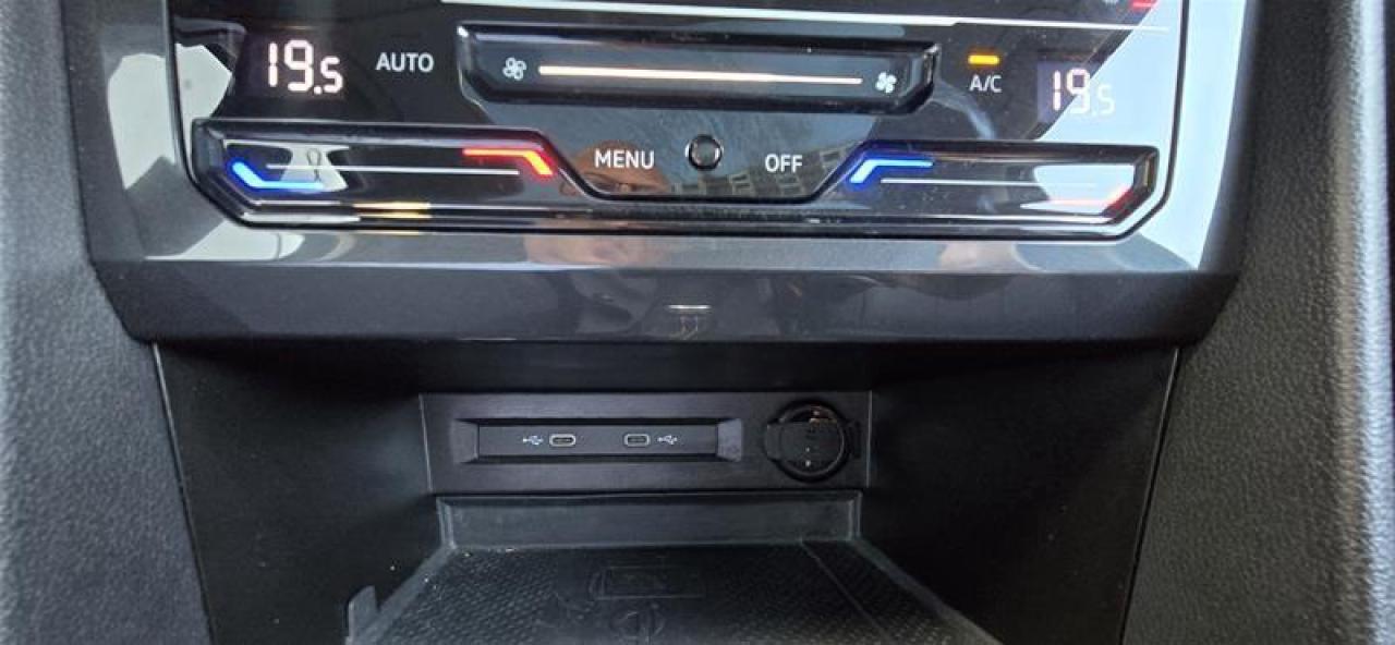 2023 Volkswagen Tiguan Comfortline 2.0T 8sp at w/Tip 4M Photo