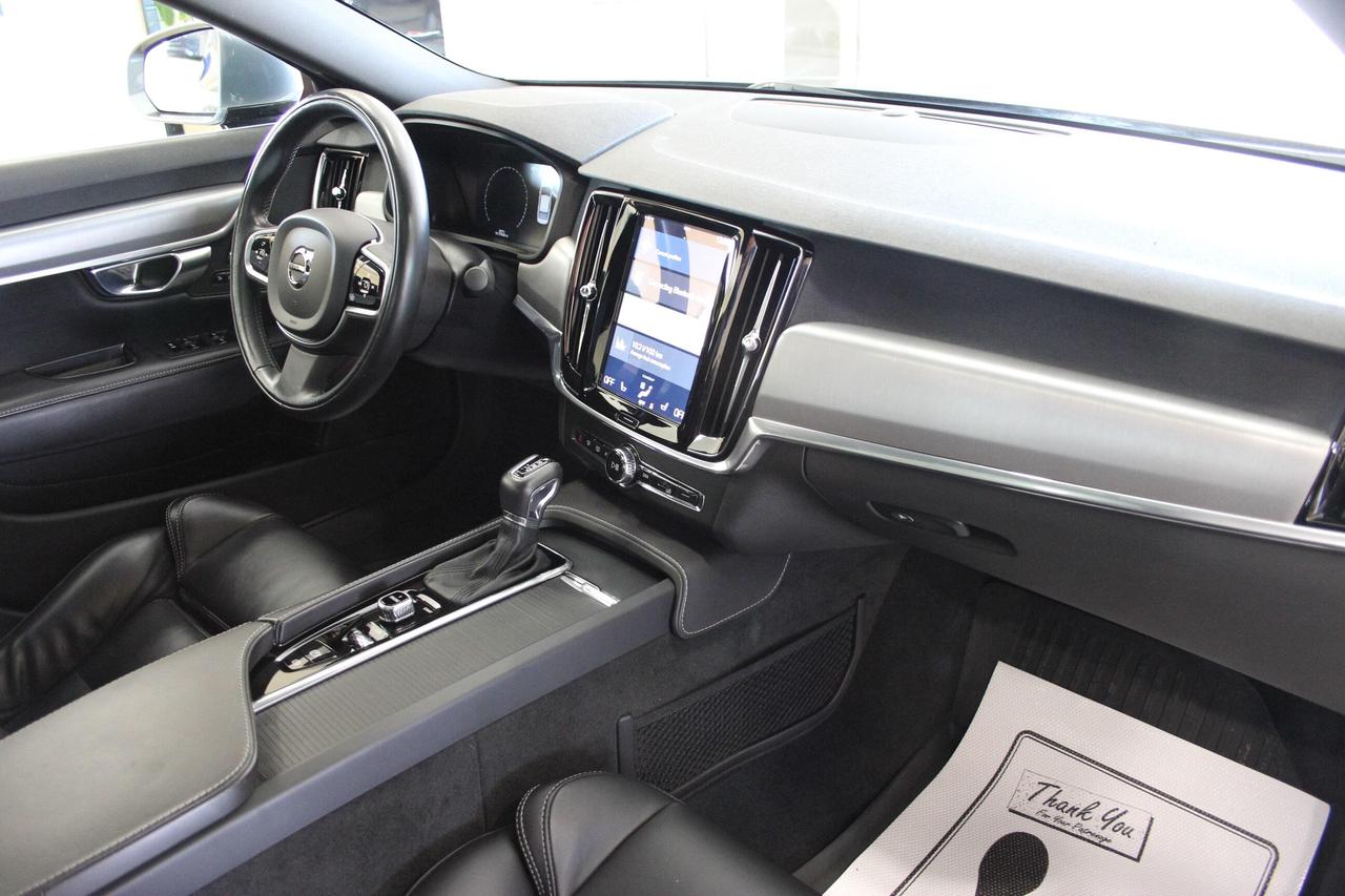 2017 Volvo S90 T6 AWD Momentum Low KM No Accidents! Photo3