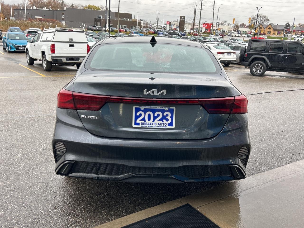 2023 Kia Forte EX   Factory Warranty   Clean Carfax Photo3