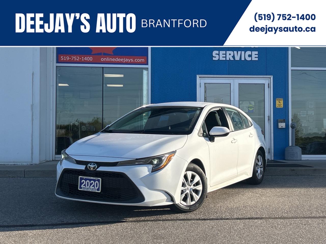 2020 Toyota Corolla LE   Clean Carfax Photo0