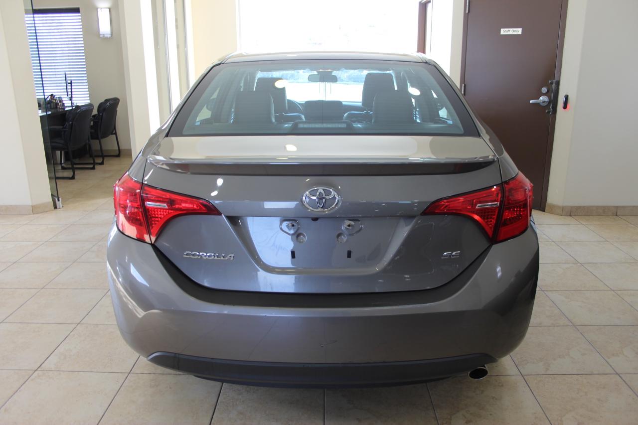 2019 Toyota Corolla SE CVT Sunroof RearCam Heated Seats! Photo