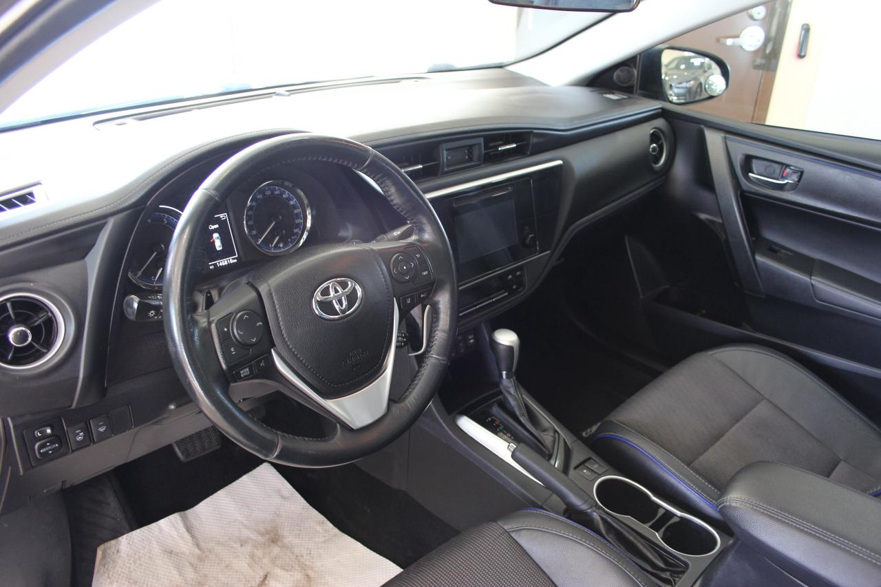 2019 Toyota Corolla SE CVT Sunroof RearCam Heated Seats! Photo
