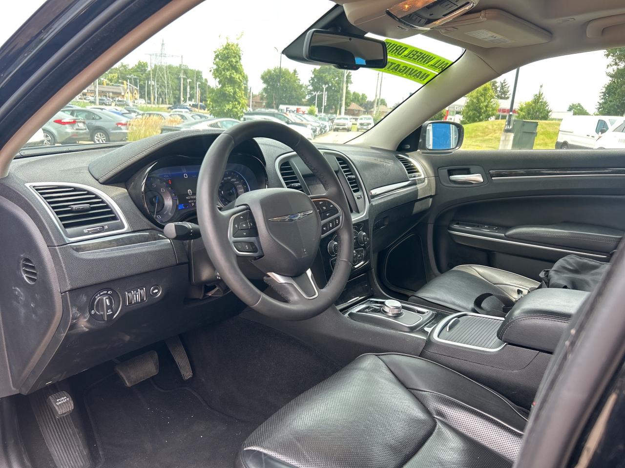 2023 Chrysler 300 Touring L   Panoramic Roof   Loaded Photo