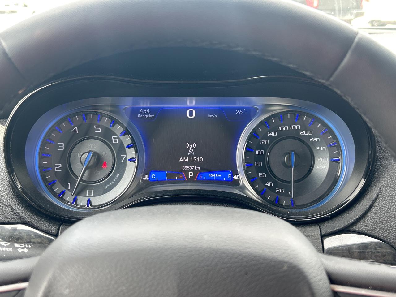 2023 Chrysler 300 Touring L   Panoramic Roof   Loaded Photo