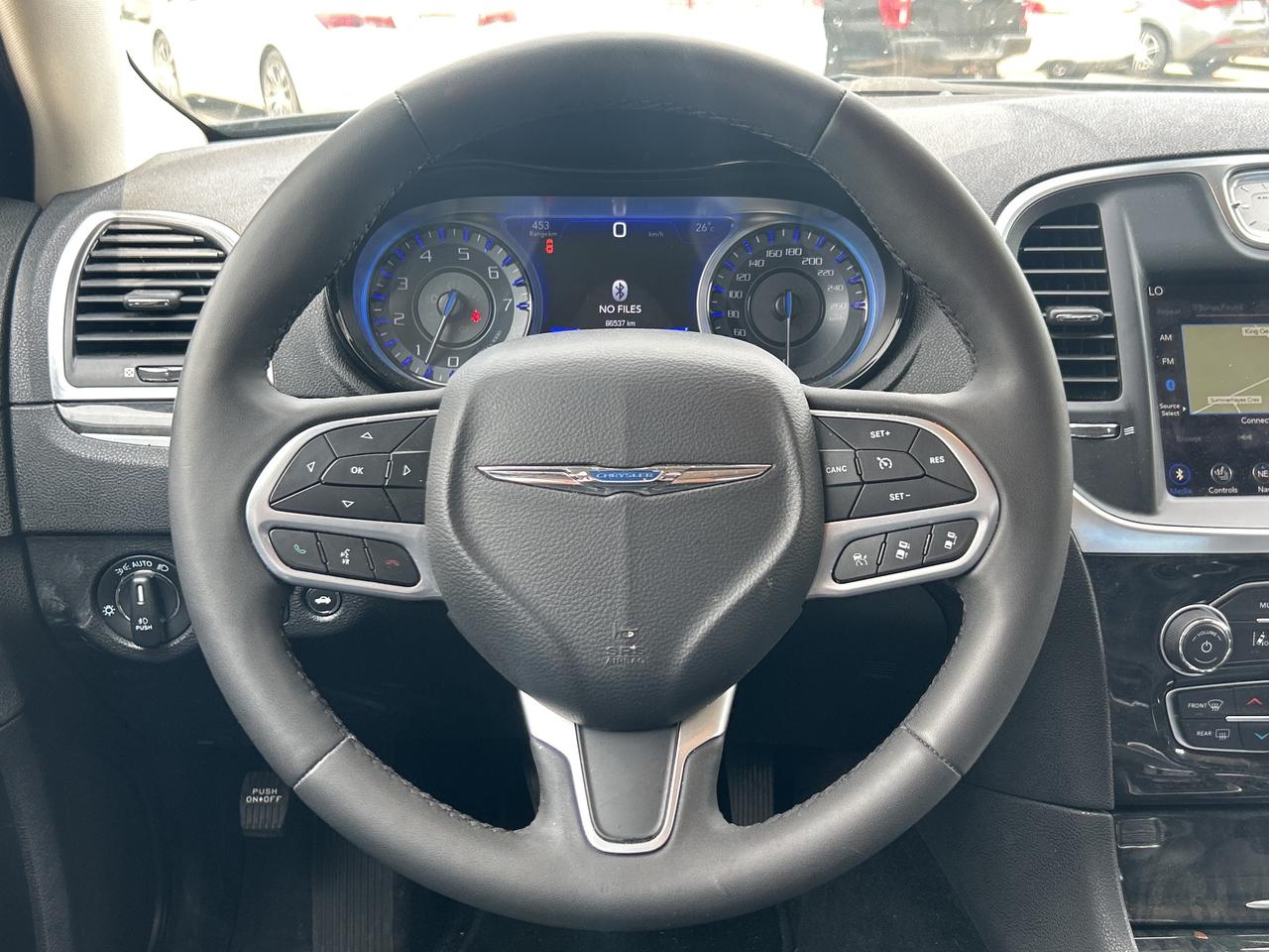 2023 Chrysler 300 Touring    Panoramic Roof    AWD I  NAV Photo