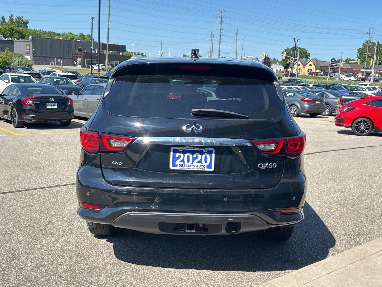 2020 Infiniti QX60 Essential   7 Seats   Safety Tech   Clean Carfax Photo