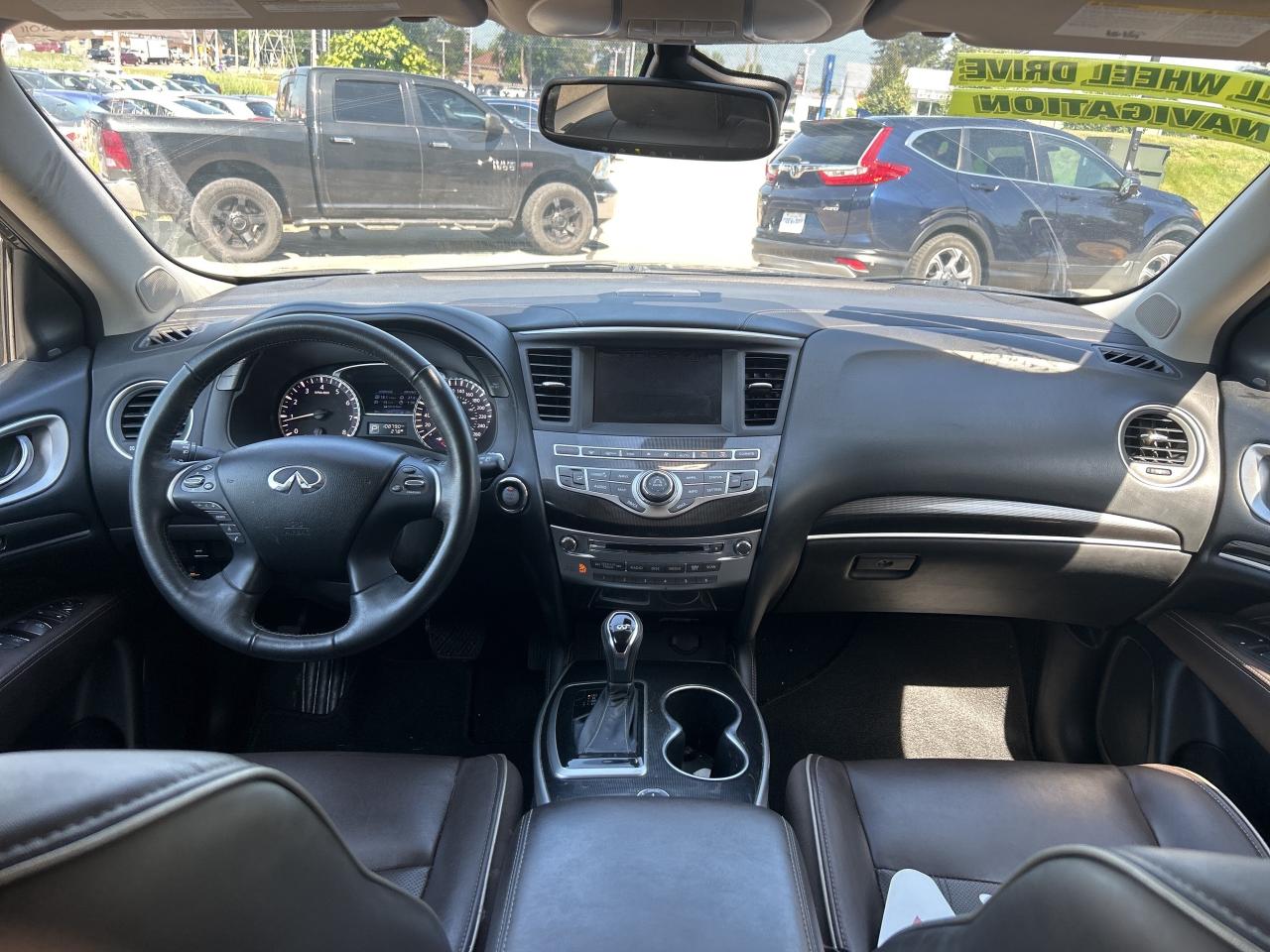 2020 Infiniti QX60 Essential   7 Seats   Safety Tech   Clean Carfax Photo