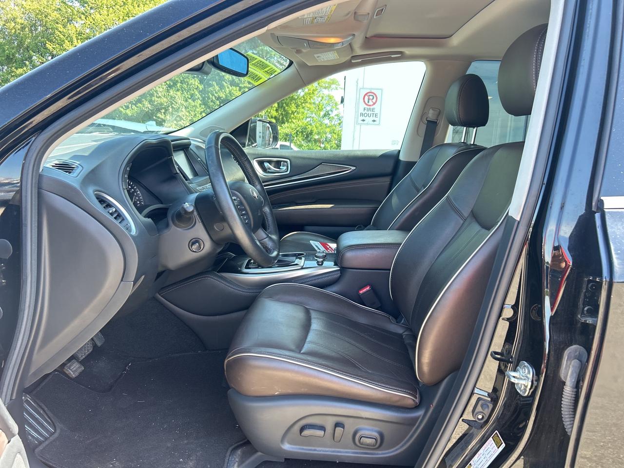 2020 Infiniti QX60 Essential   7 Seats   Safety Tech   Clean Carfax Photo