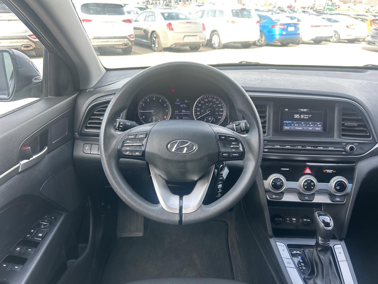 2020 Hyundai Elantra Essential   Clean Carfax Photo