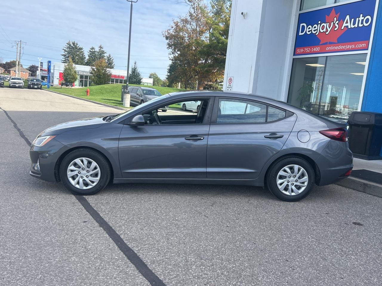 2020 Hyundai Elantra Essential   Clean Carfax Photo