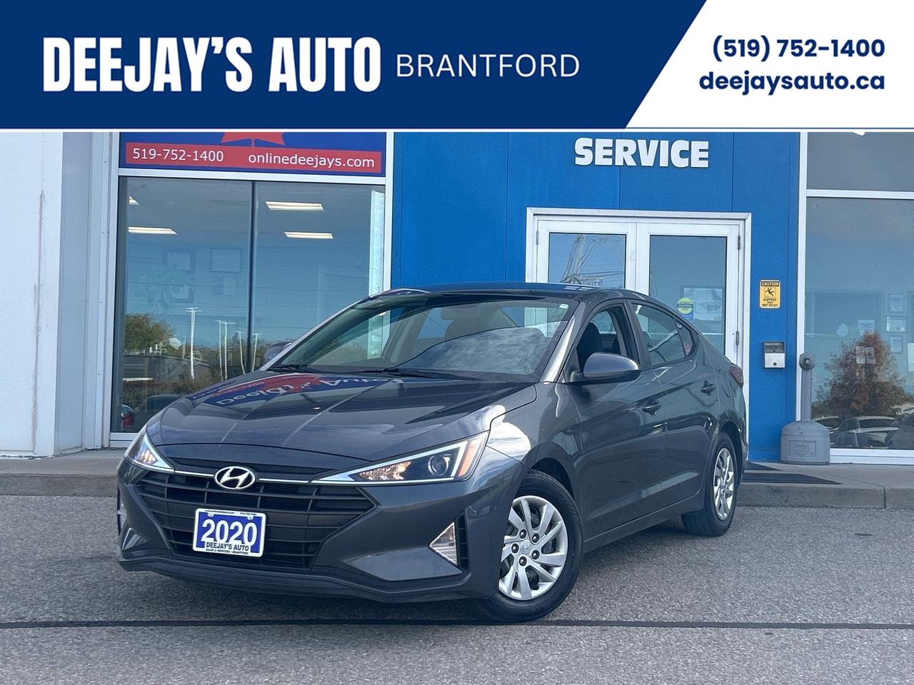 2020 Hyundai Elantra Essential   Clean Carfax Photo0