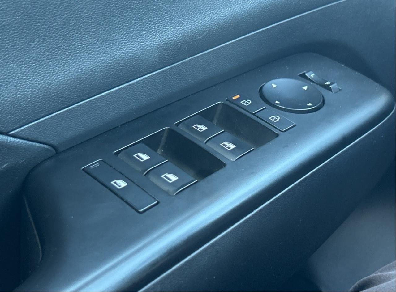 2024 Hyundai KONA 2.0L Preferred   Factory Warranty Photo