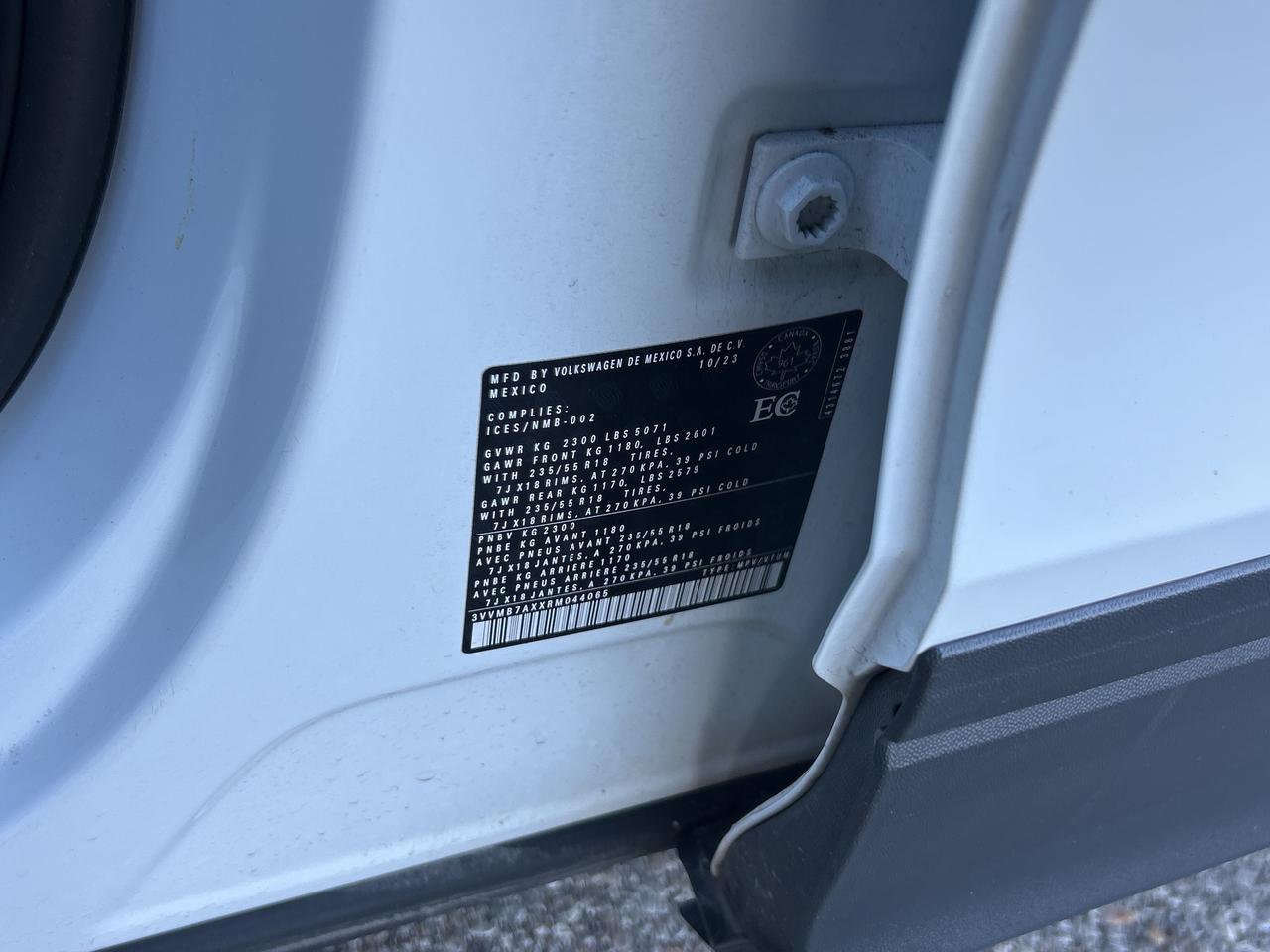 2024 Volkswagen Tiguan Comfortline 4MOTION    Pano Roof   Clean Carfax Photo