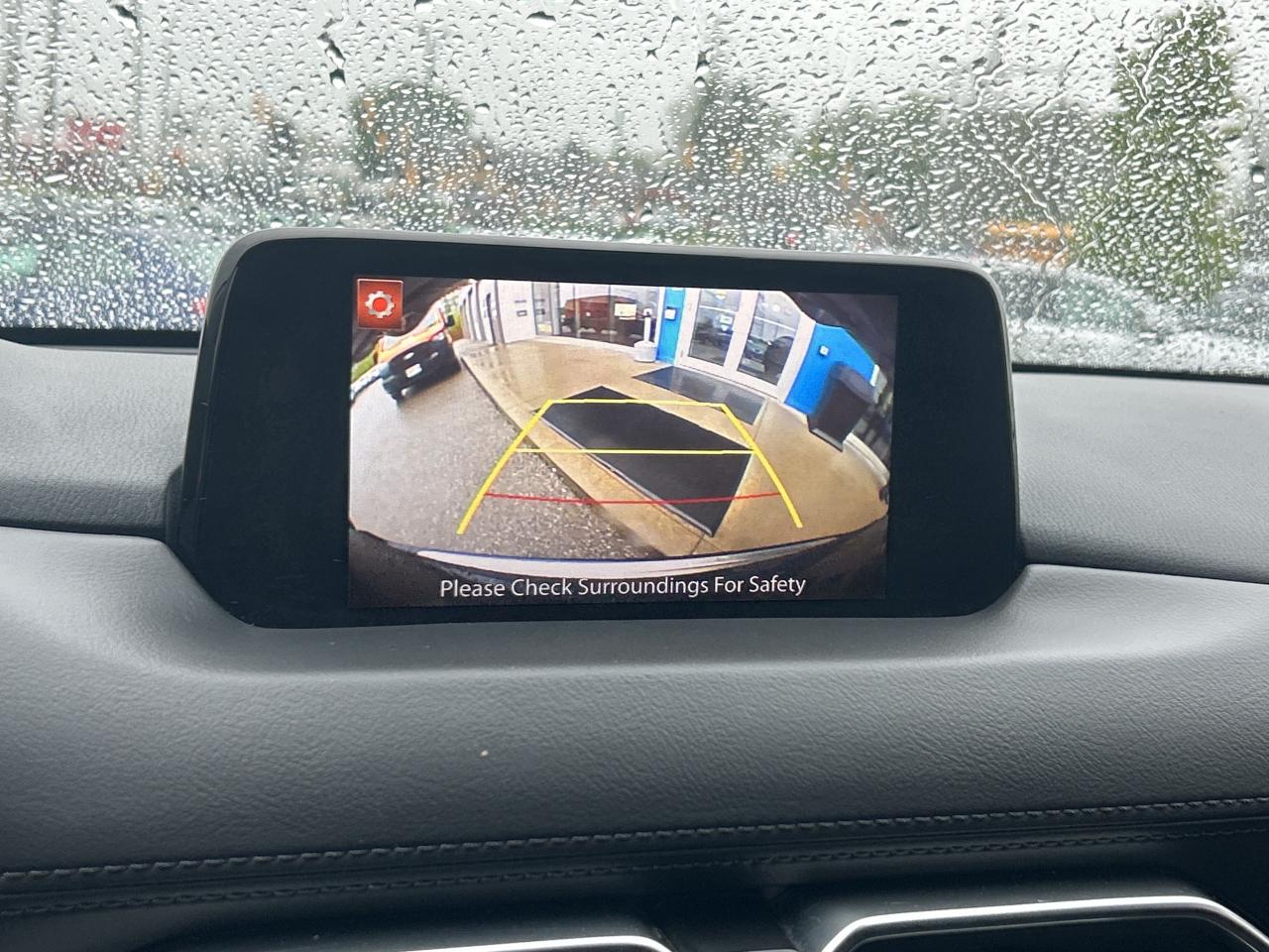 2019 Mazda CX-5 GS   Leatherette   CarPlay   Clean Carfax Photo