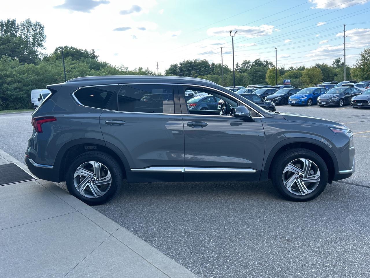 2022 Hyundai Santa Fe Preferred Photo