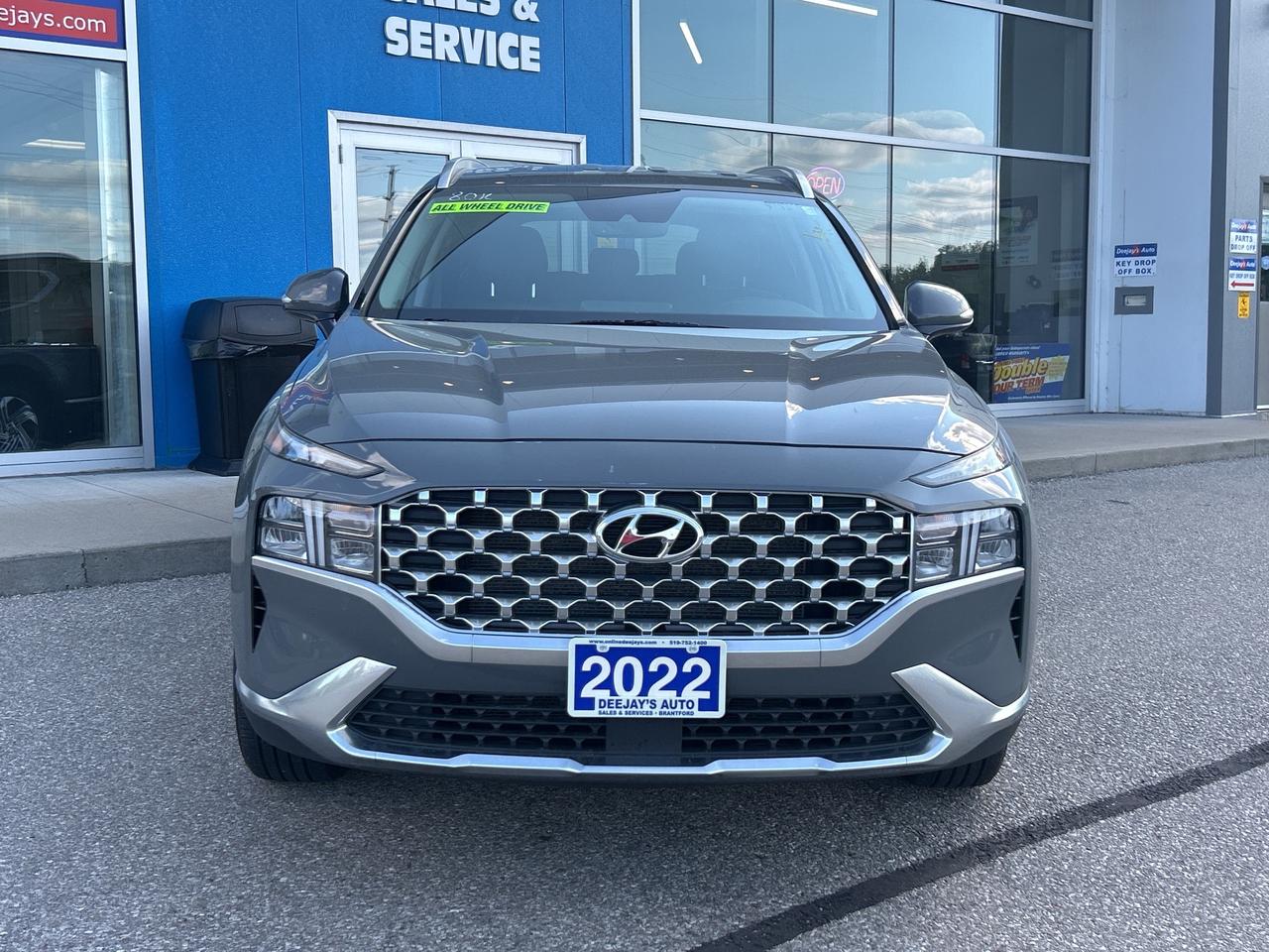 2022 Hyundai Santa Fe Preferred Photo