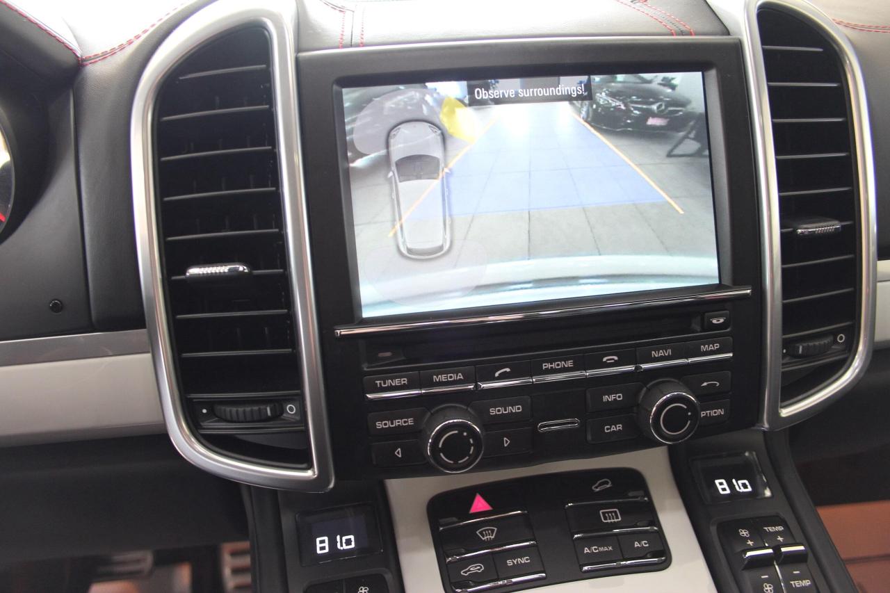 2014 Porsche Cayenne GTS 420HP NAVI REARCAM PANOROOF 21"SPORT WHEELS Photo