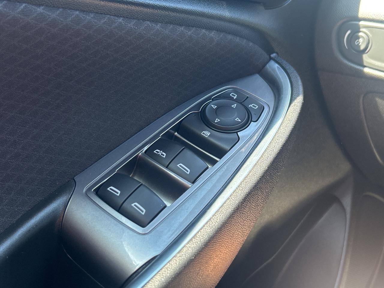 2020 Chevrolet Malibu LT   CarPlay + Android Auto   Remote Start Photo