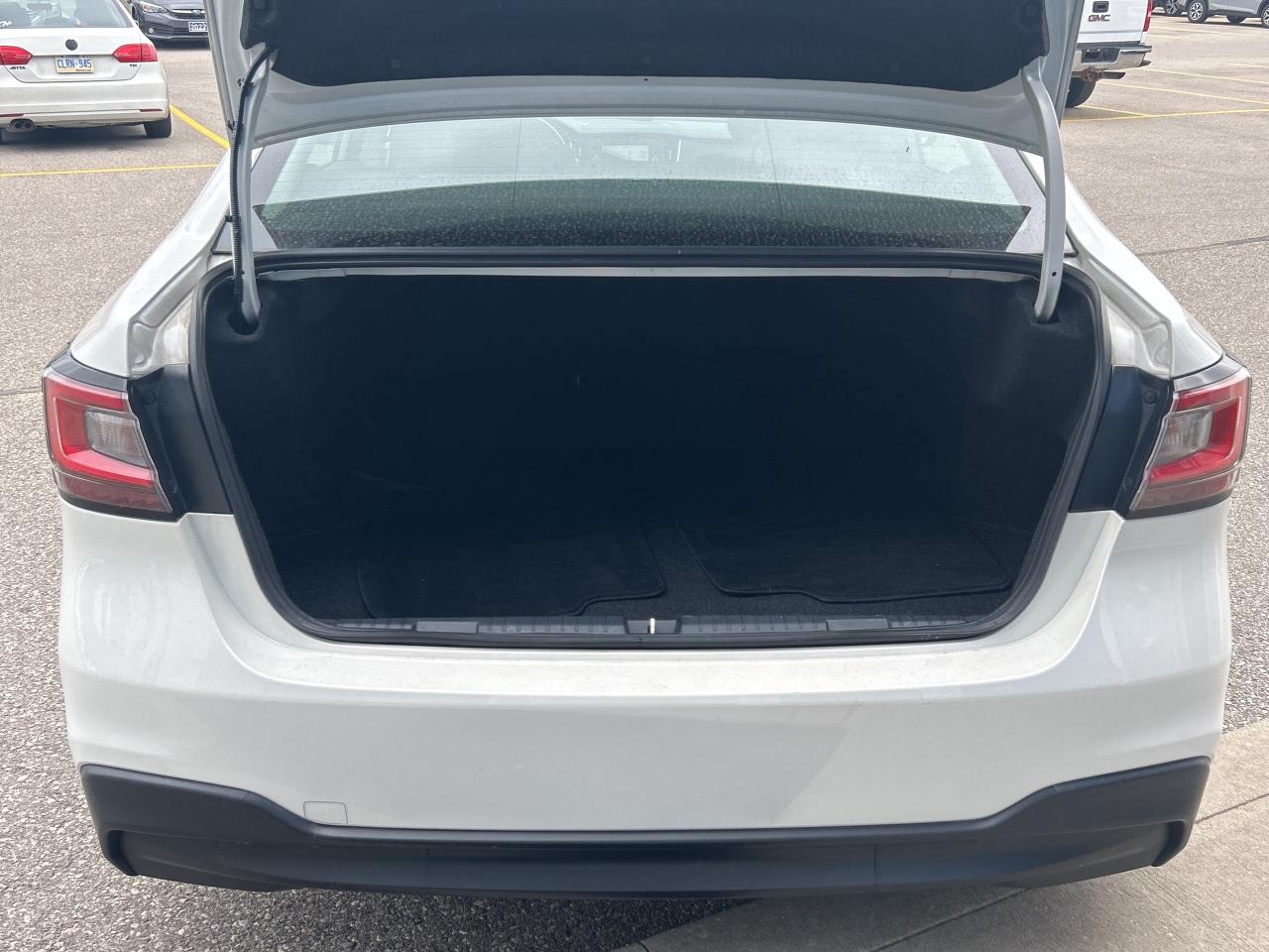 2022 Subaru Legacy Convenience CVT   Clean Carfax Photo