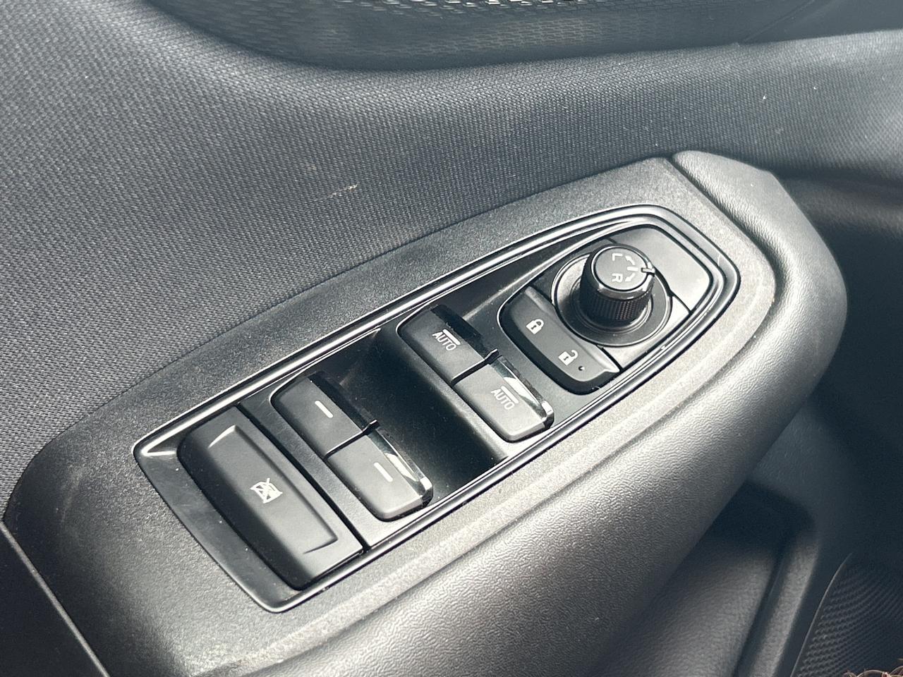 2022 Subaru Legacy Convenience CVT   Clean Carfax Photo