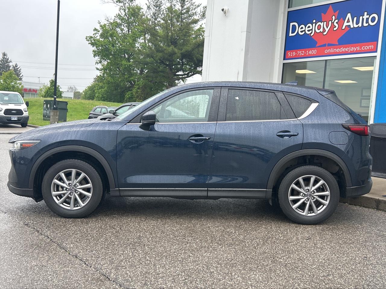 2022 Mazda CX-5 GX  Safety-Equipped   CarPlay   Clean Carfax Photo4