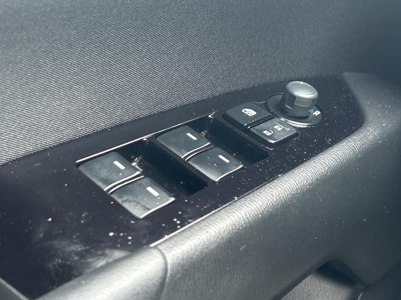 2022 Mazda CX-5 GX  Safety-Equipped   CarPlay   Clean Carfax Photo