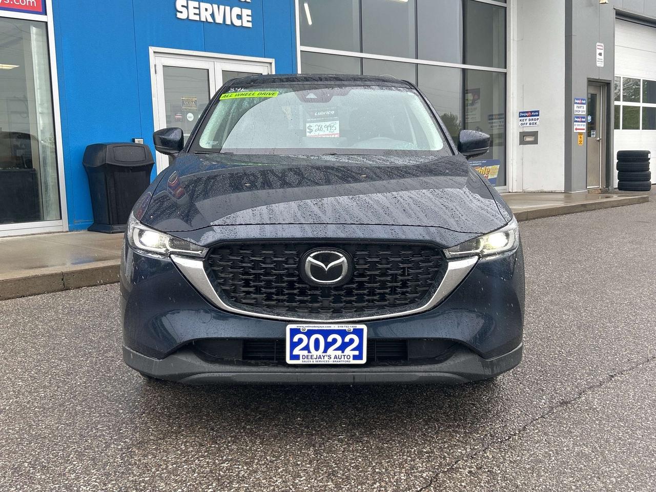 2022 Mazda CX-5 GX AWD   Factory Warranty   Clean Carfax Photo5