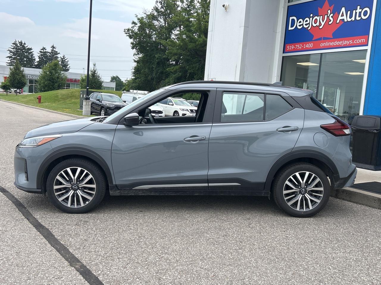 2022 Nissan Kicks SR   Clean Carfax Photo