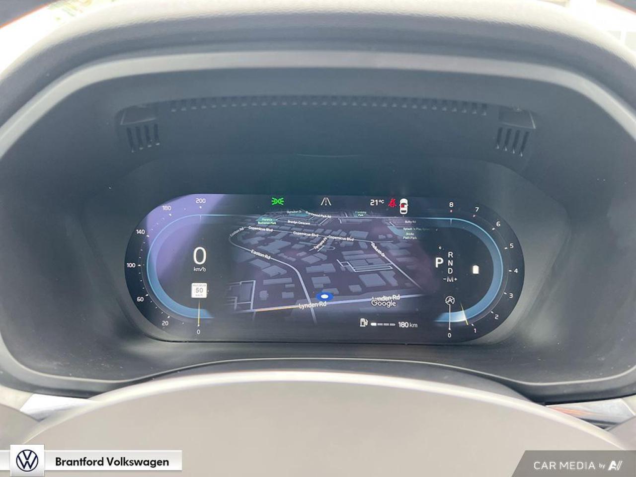 2023 Volvo XC60 B6 Core Photo