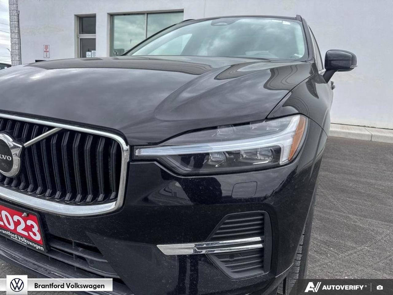 2023 Volvo XC60 Core Photo