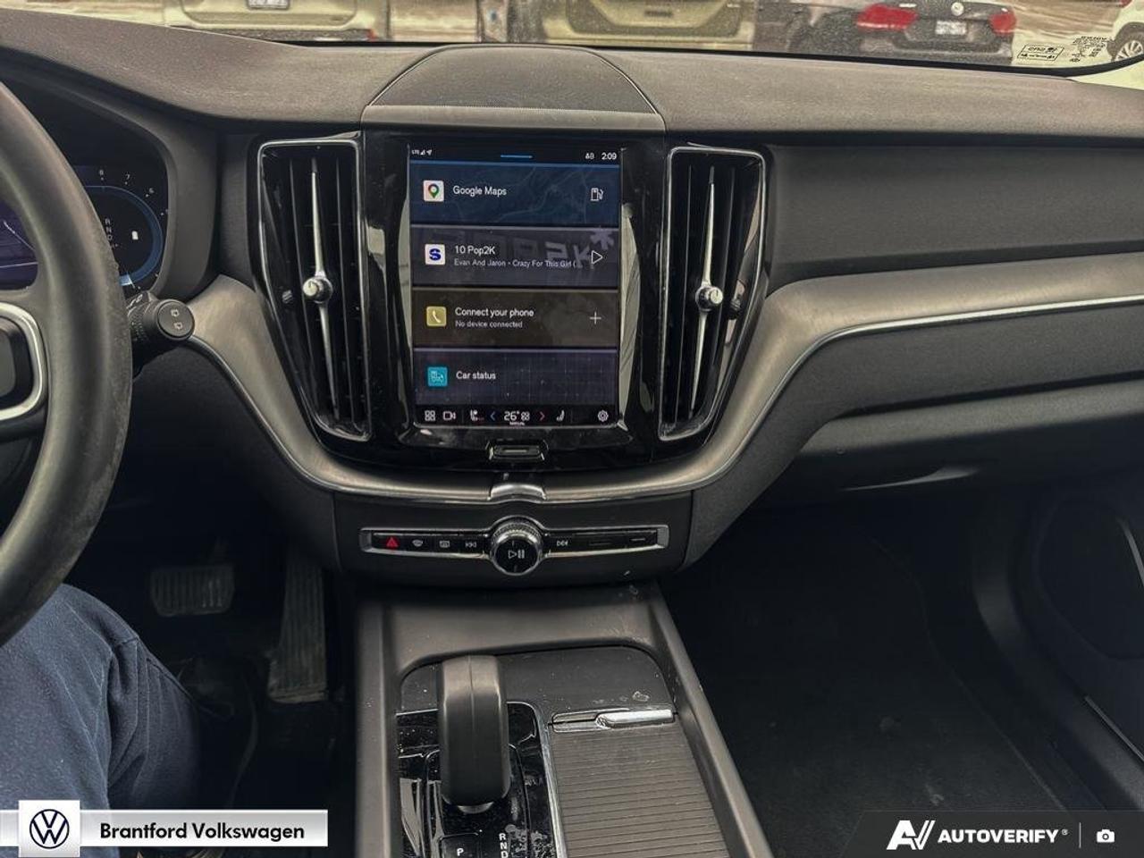 2023 Volvo XC60 Core Photo