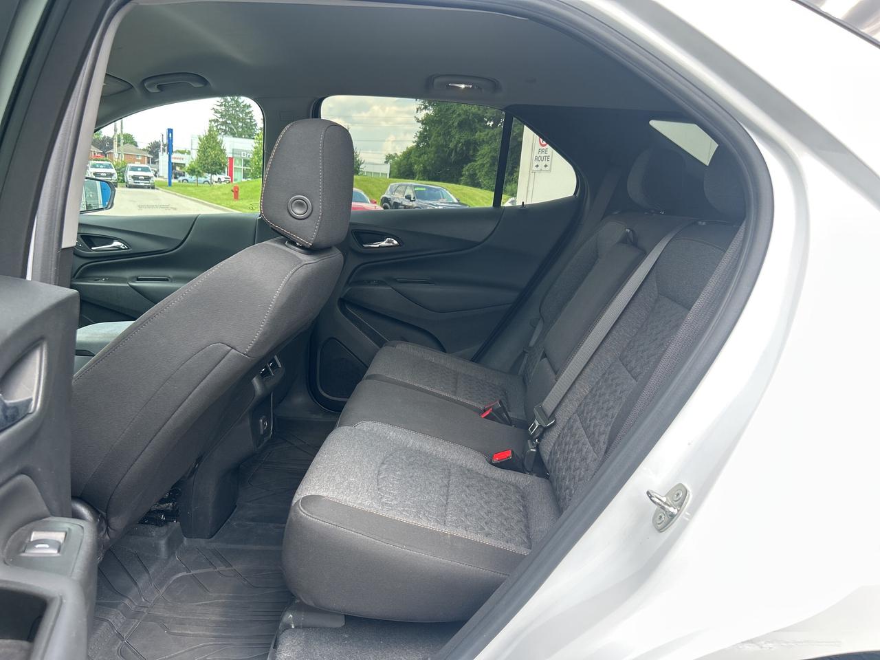 2022 Chevrolet Equinox LT   Factory Warranty   Clean Carfax Photo