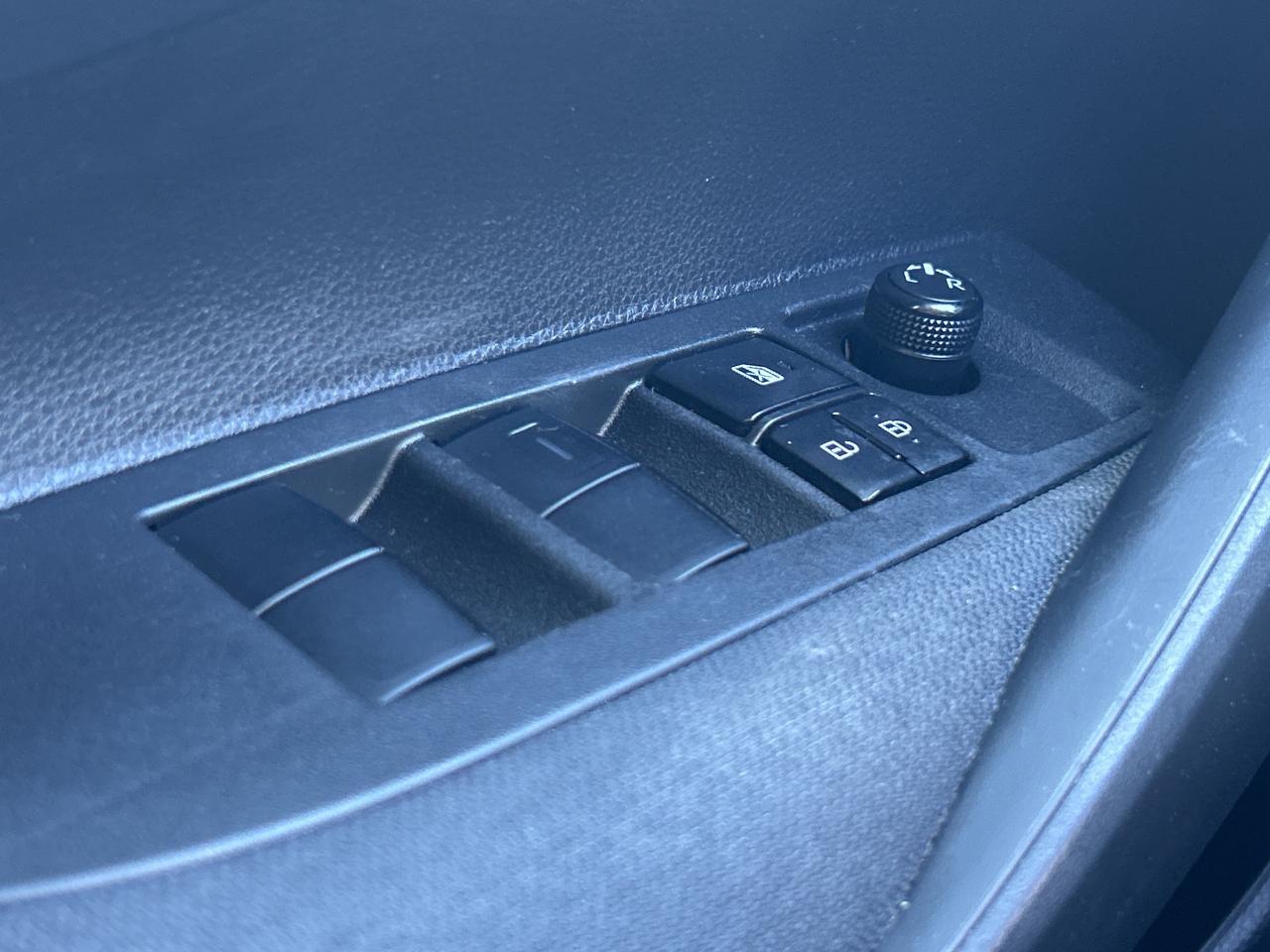 2022 Toyota Corolla Hybrid CVT w-Li Battery Photo