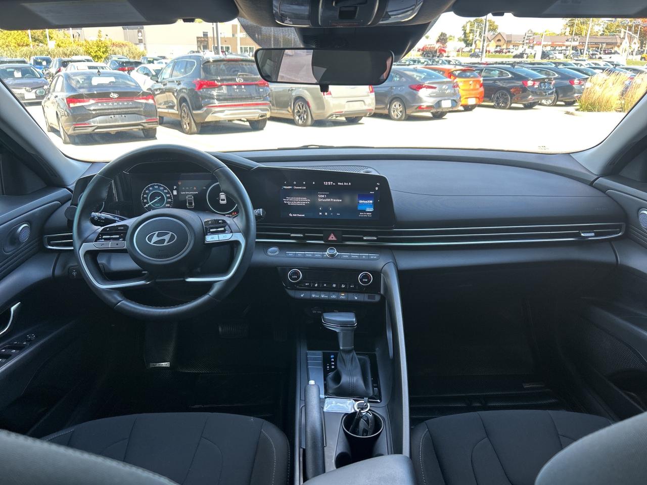 2025 Hyundai Elantra Preferred   NAV   Sunroof    Clean Carfax Photo