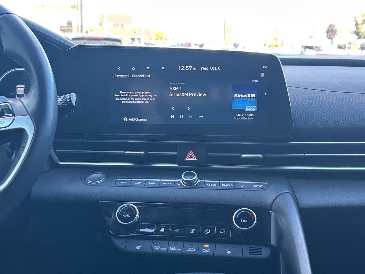 2025 Hyundai Elantra Preferred   NAV   Sunroof    Clean Carfax Photo