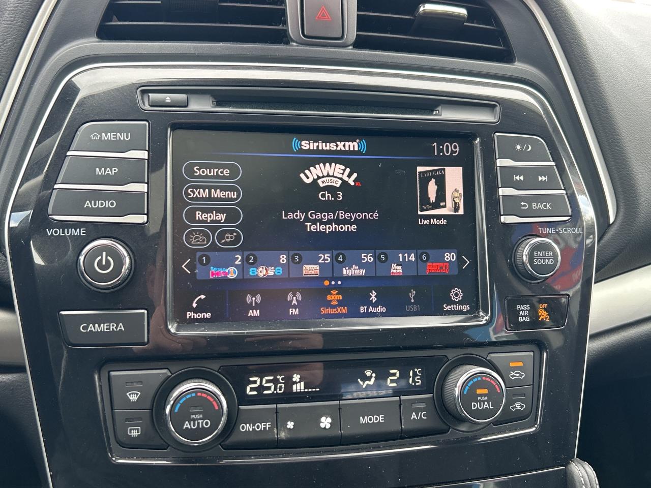 2023 Nissan Maxima SL   Leather   Dual Sunroof   Nav   Clean Carfax Photo