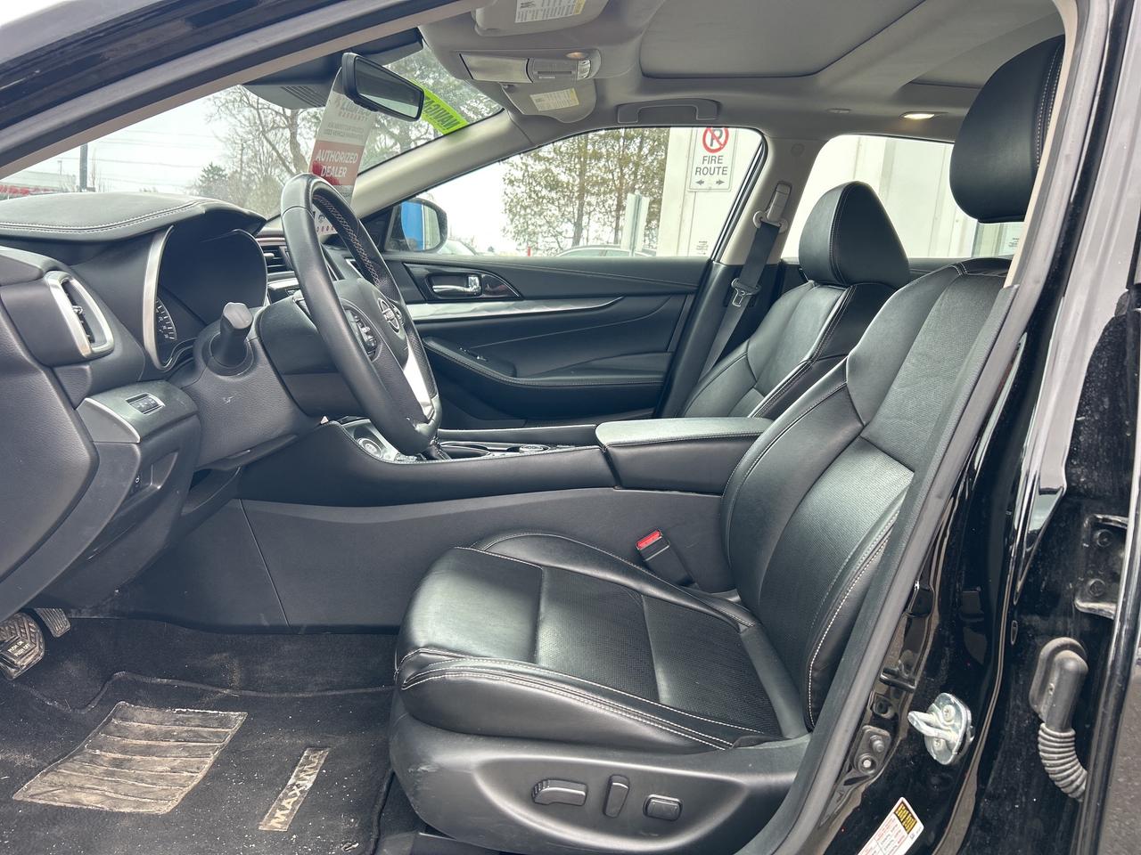 2023 Nissan Maxima SL   Leather   Dual Sunroof   Nav   Clean Carfax Photo